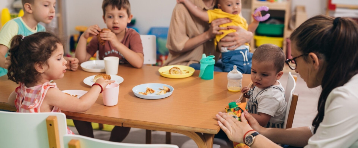 children have breakfast in kindergarten